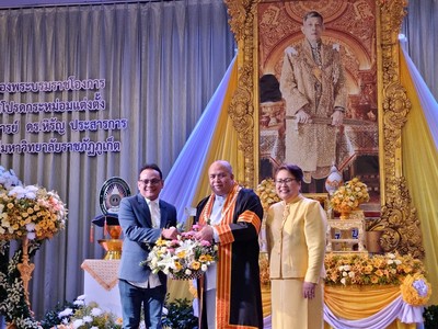 นายกสมาคมผู้บริหารงานช่างและพัฒนาฝืมือช่างภาคใต้ได้ร่วมเป็นเกียรติและแสดงความยินดีในพิธีรับสนองพระบรมราชโองการโปรดเกล้าโปรดกระหม่อมแต่งตั้งอธิการบดีมหาวิทยาลัยราชภัฏภูเก็ต